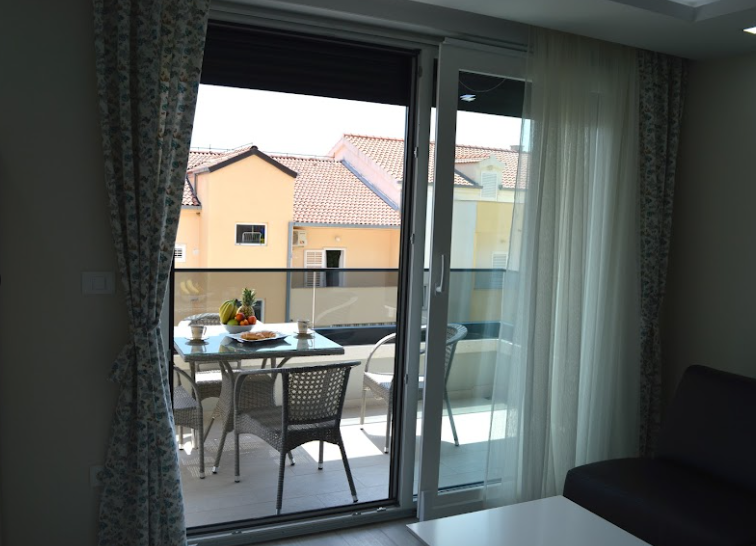Villa Jakov- Apartman 103 s pogledom na more (4 osobe)