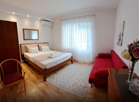 Pansion Ivana- Studio apartman s pogledom na vrt (4 osobe)