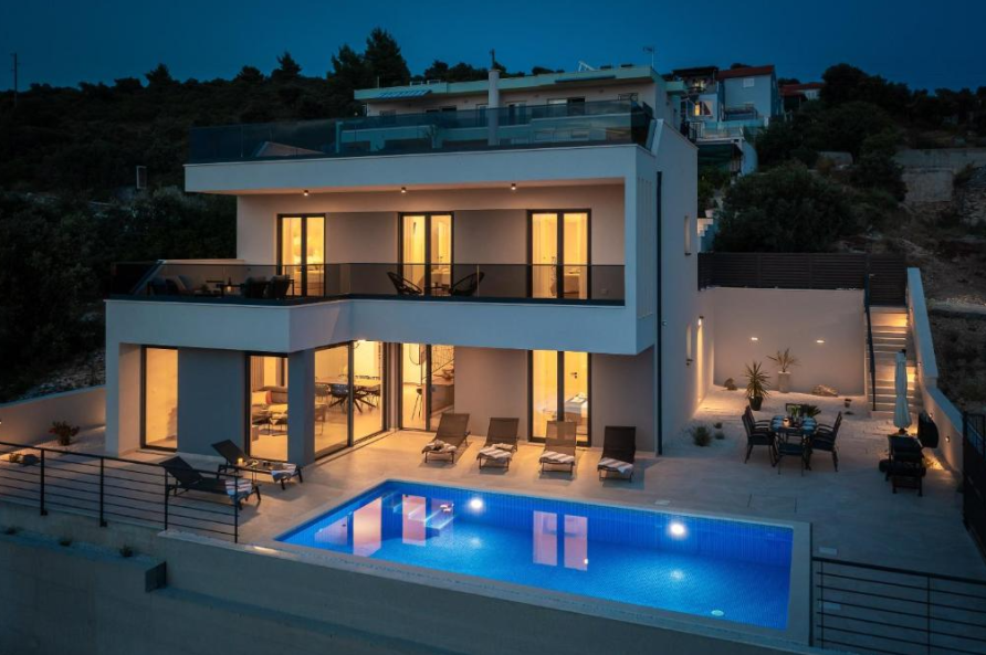 Villa Ruba (8 osoba)